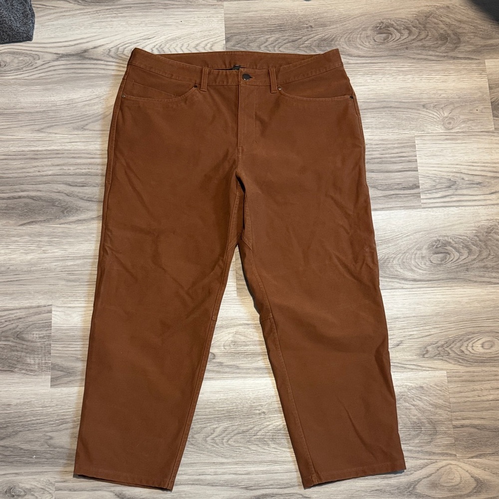 lululemon athletica Men's Brown Chinos